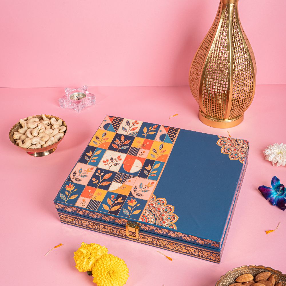Gift Box Dry Fruits 25D022 Medium