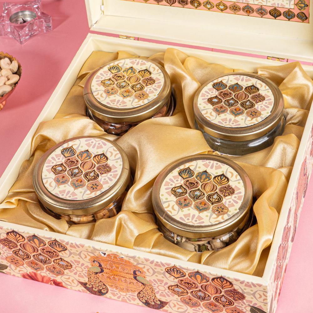 Gift Box Dry Fruits 25D010