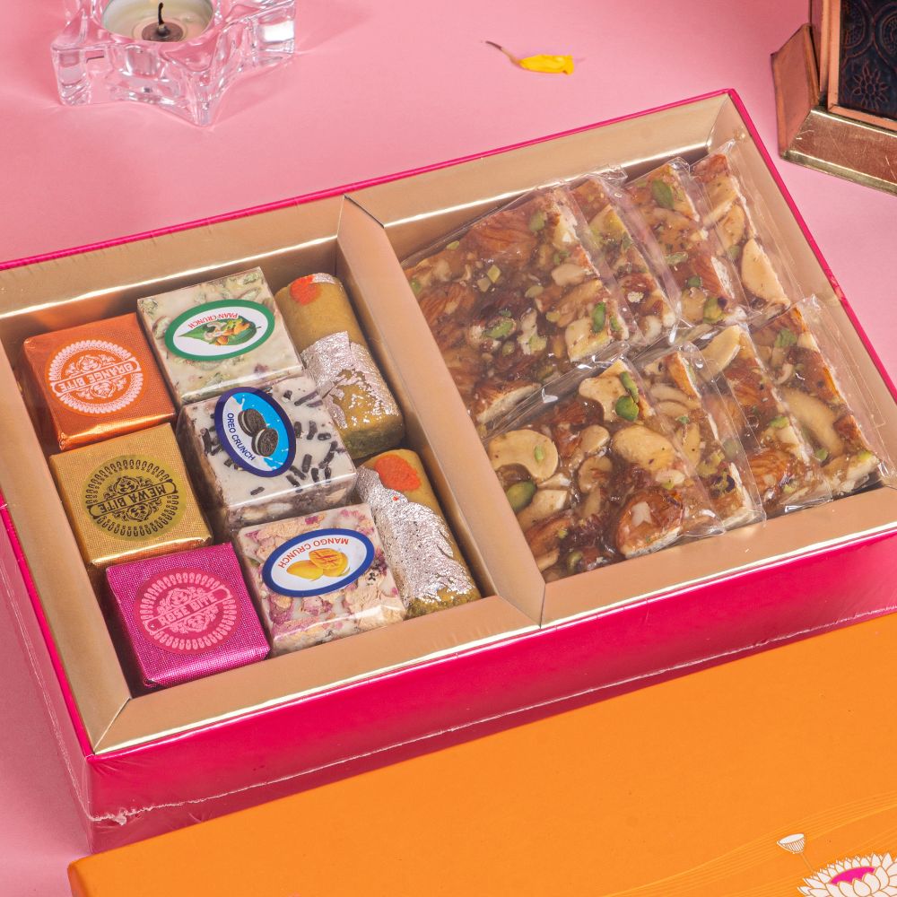 Gift Box Mithai Lotus-1