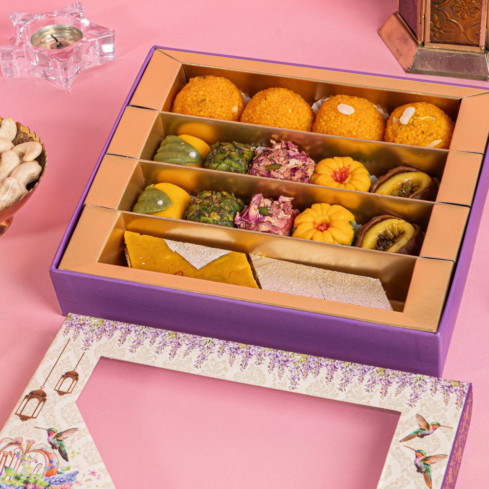 Gift Box Mithai 25D029
