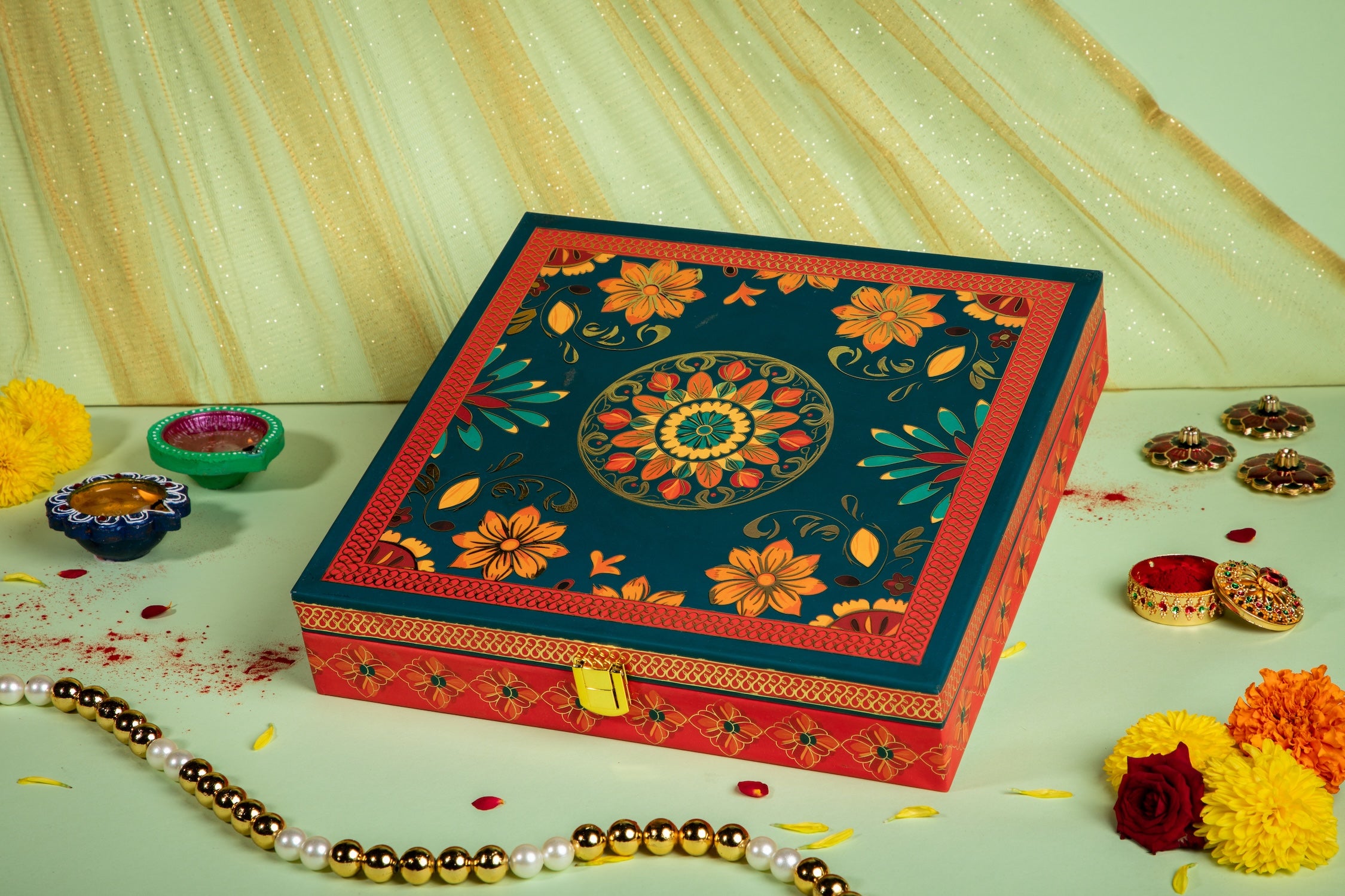 Gift Box Combo 24D013