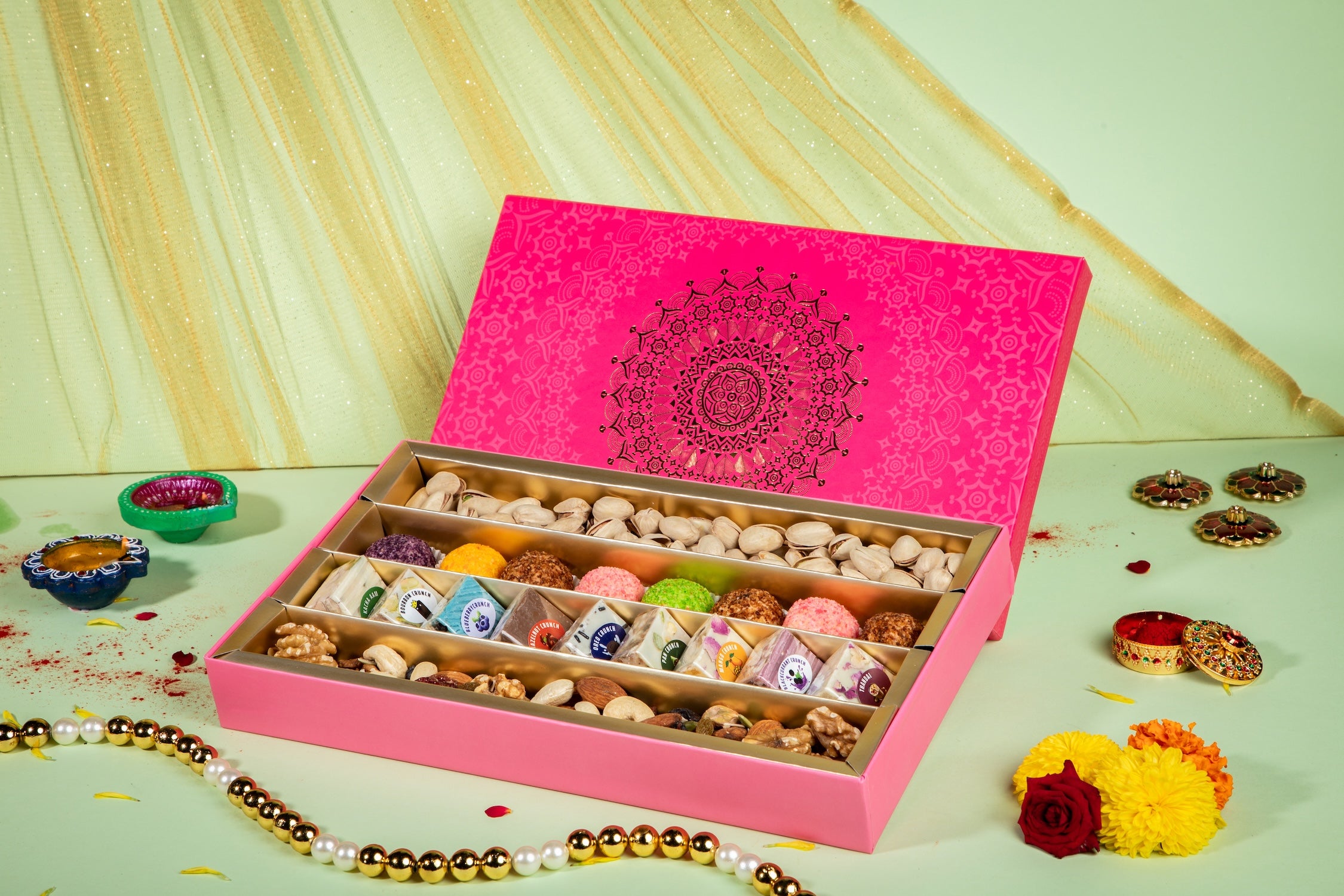 Gift Box Combo 24D009