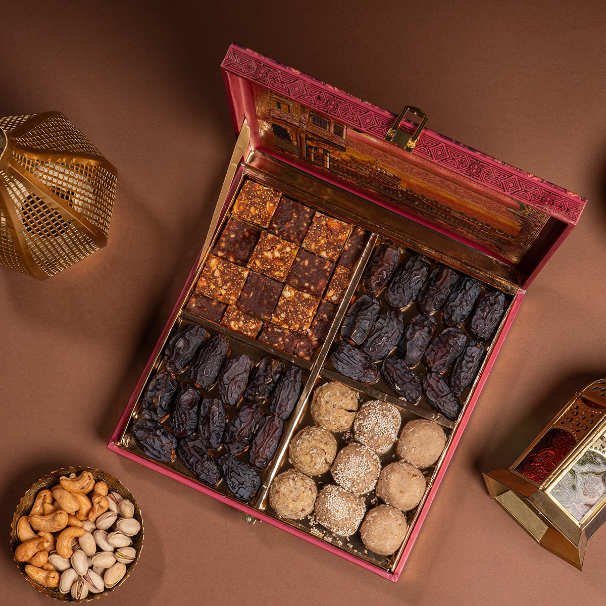 Ramadan Gift Box Red 4P